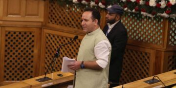 Govt failed on all fronts; session too short to discuss public issues: LoP Sharma