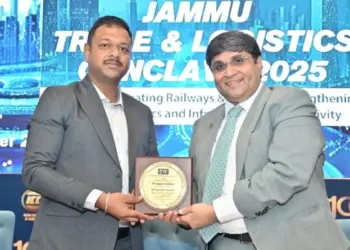 ICC felicitates officer for leading fastest multi-sectoral railway initiatives in J&K