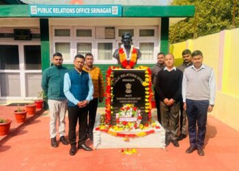 Army Pays Tributes to 1999 Fidayeen Attack Martyrs in Srinagar