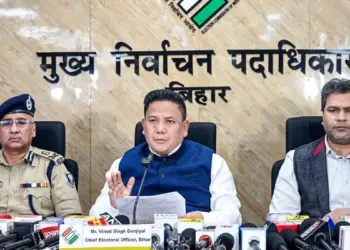 Bihar CEO hands over list of 243 newly elected MLAs to governor