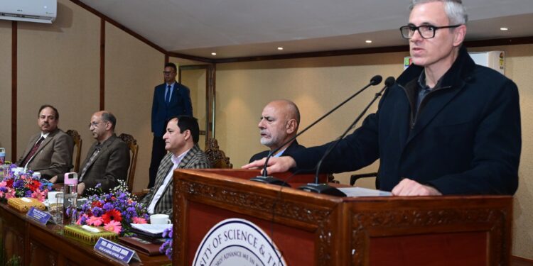 CM inaugurates 20th Foundation Day of IUST, Awantipora