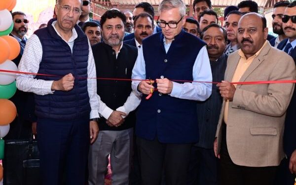 CM Abdullah reviews ongoing housing projects in Jammu