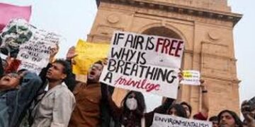 22 arrested for assault, using ‘pepper spray’ on Delhi Police during air pollution protest