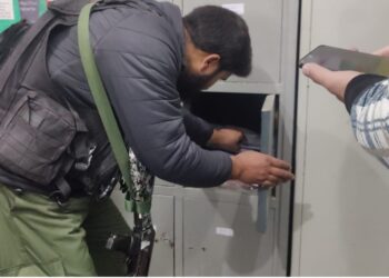 Lockers of doctors, medical staff inspected at hospitals in Srinagar, Anantnag