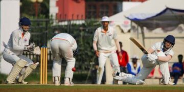 Mumbai, J&K complete formalities to notch easy wins