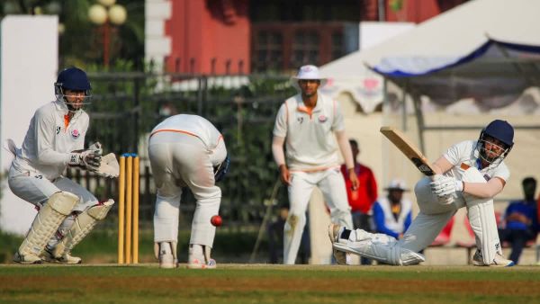 Mumbai, J&K complete formalities to notch easy wins