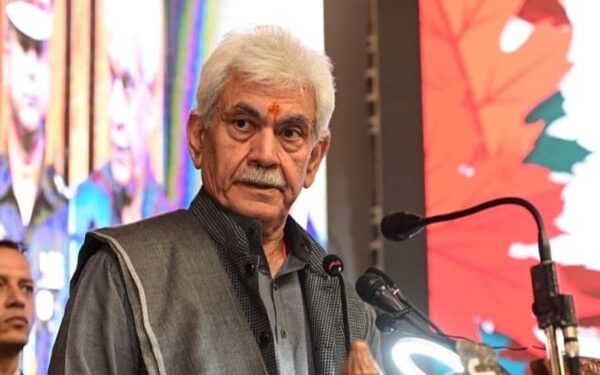 LG calls for strong linkages between J&K’s industrial ecosystem & national financial institutions