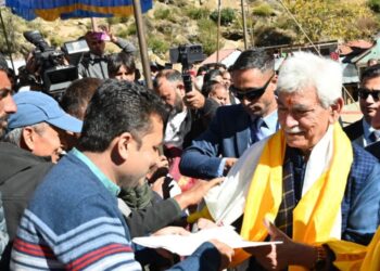 LG lays foundation for ‘smart houses’ for cloudburst-affected families in Kishtwar