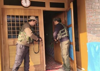 Police cracks-down on banned Jamaat-e-Islami; raids over 500 locations linked to it