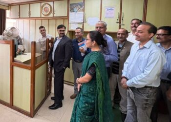 Satish Sharma inspects departmental offices on opening day of Darbar Move