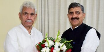 Jugal Kishore Sharma, LoP Sunil Sharma call on LG