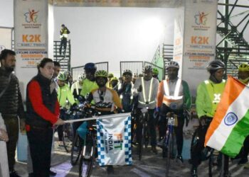 K2K Cycling Expedition flagged off from Srinagar