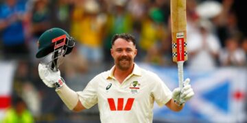 Travis Head’s century leads Australia to an 8-wicket victory over England in Ashes series opener