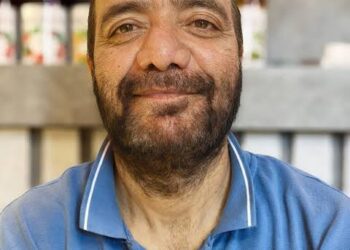 J&K bureau chief of The Week, Tariq Bhat, dies of cardiac arrest