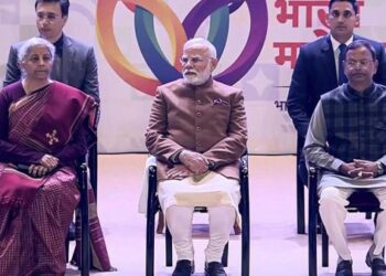 PM Modi meets economists ahead of 2026-27 Budget