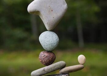 Art That Defies Gravity