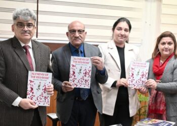 Dulloo releases publications on climate change and floriculture in J&K