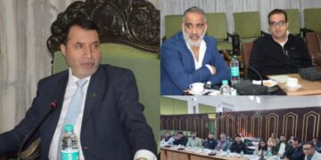 Farooq Shah chairs Petitions Committee meeting