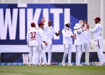 Shai Hope and Justin Greaves defy a depleted New Zealand team on the 4th day of the 1st test