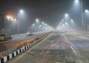Govt opens new flyover in Srinagar