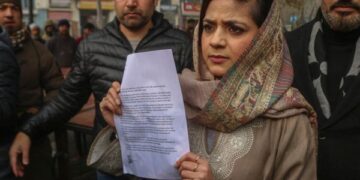 PDP’s Iltija Mufti lodges police complaint against Nitish Kumar for pulling woman’s ‘naqab’