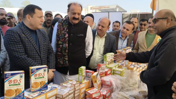 National Farmers Day: Javid Ahmed Dar inaugurates Farmers’ Mela at Samba