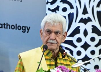 Healthcare system must focus on enhancing diagnostic accuracy, reducing treatment time: LG Sinha