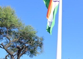 LG Sinha unveils 108-foot-high mast national flag at Akhnoor