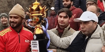 MLA Gulmarg attends KPL Finale, reviews sports infrastructure