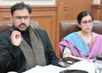 Satish Sharma for time-bound action on issues relating transport sector