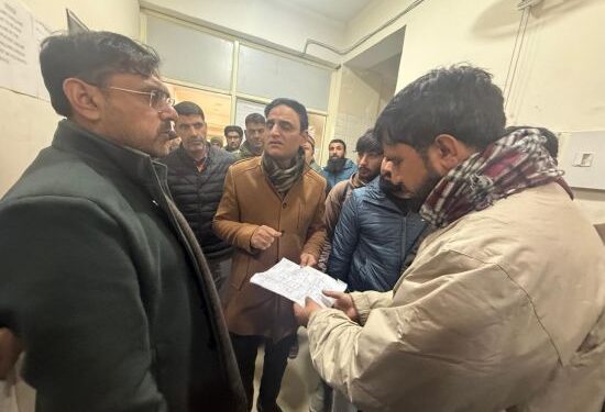 Satish Sharma inspects RTO Office Srinagar