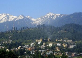 Lack of snowfall hits winter tourism, local economy in Bhaderwah