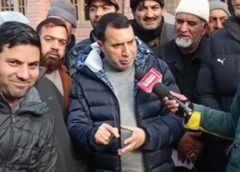 MLA Gulmarg reviews development works, promotes winter tourism