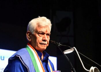 Aim to create unique individuals for future challenges: LG Sinha to schools