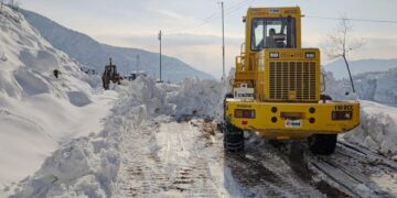 40 soldiers among 60 rescued from snowbound stretch in Doda after being stranded