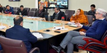 CM engages with legislators of South, North Kashmir districts for pre-budget consultations