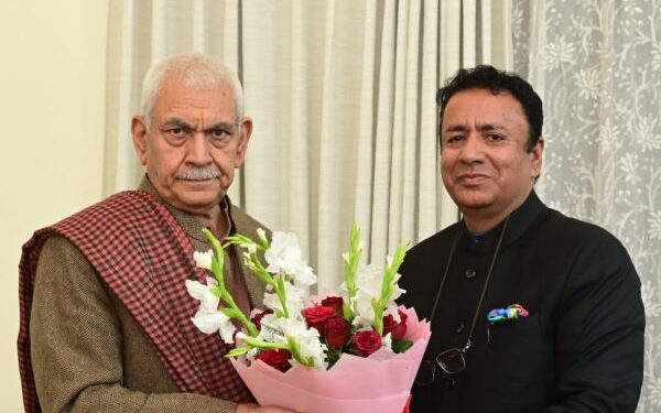 Delegations, BJP leaders call on Lt Governor Manoj Sinha