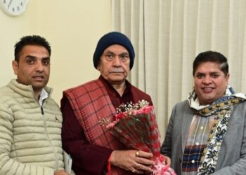 Chairman SOS International, mushroom growers delegation call on LG