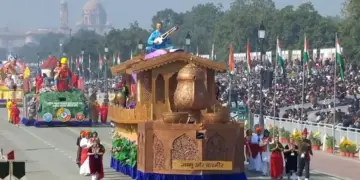 Crafts, music of J-K display cultural richness at Republic Day parade