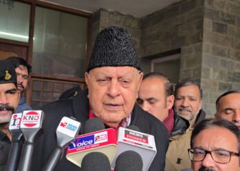Those attacking Kashmiris are on Hitler’s path: Farooq Abdullah