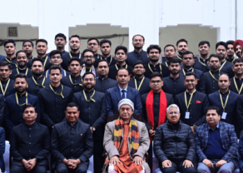 LG interacts with IRMS officer trainees in Jammu
