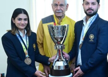 LG Manoj Sinha meets Roll Ball World Cup players from J&K