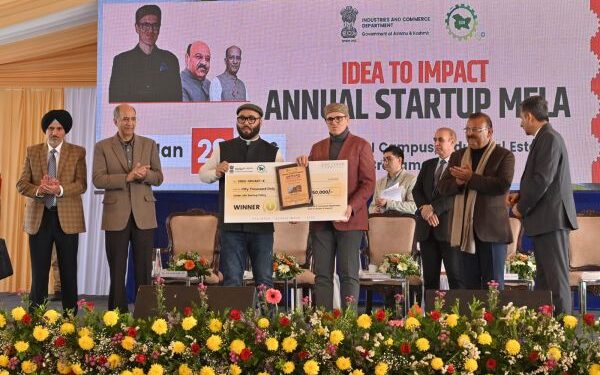 SKUAST-K SKIIE Centre bags ‘Incubator of the Year’ award at JK Startup Mela