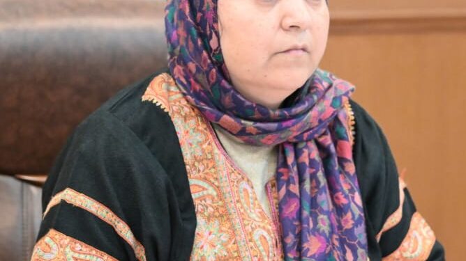 Sakeena Itoo reviews sanitation in Kashmir health facilities