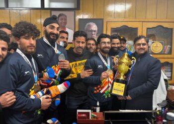 Satish Sharma felicitates Khelo India Beach Games 2026 medal winners