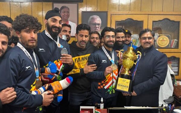 Satish Sharma felicitates Khelo India Beach Games 2026 medal winners