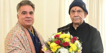    Ravinder Raina, Awardee Teachers call on LG Sinha