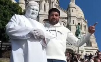 Slogans by Indians in Paris spark online debate on public conduct