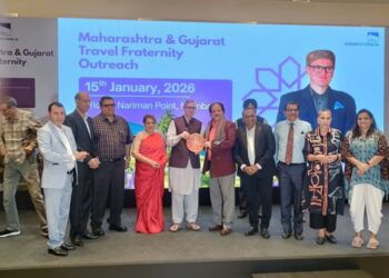 CM Omar Abdullah engages Maharashtra, Gujarat travel fraternity to boost J&K tourism