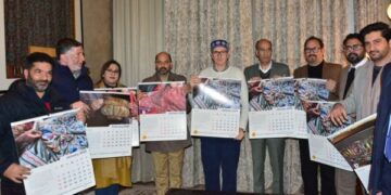 CM launches 2026 calendar celebrating Kashmir’s handicraft heritage